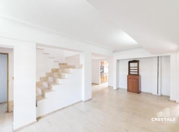Casa · 120m² · 7 Ambientes · 3 Cocheras · Venta / Permuta | Casa 4 Dorm. en Echesortu | Rosario.