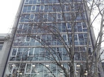 Garage · 12m² · Cochera en Planta Baja en Venta Av Belgrano y Azopardo