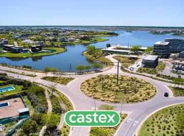 Terreno · 714m² · Lote Al Agua en Venta en Puertos, Acacias