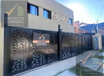 Casa · 80m² · 3 Ambientes · 1 Cochera · Venta de Duplex Departamento en Cannning Ezeiza