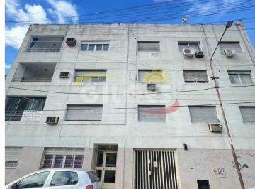 Departamento · 18m² · 1 Ambiente · Venta Departamento 1 Amb. Al Frente en Ramos Mejía - Buen Estado