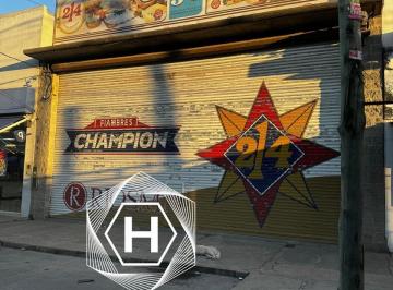 Local comercial , Quilmes · Alquiler Local / Galpon Oportunidad Comercial en Solano