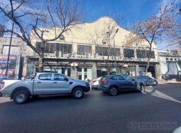 Local comercial · 3000m² · Local en Caballito