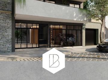Departamento · 98m² · 4 Ambientes · Piso de 4 Ambientes en Caballito