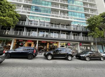 Local comercial · 192m² · Locales en Alquiler