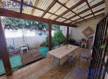 Casa · 94m² · 4 Ambientes · 1 Cochera · Casa - San Miguel