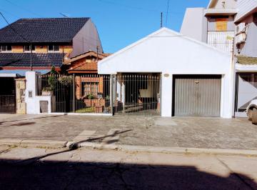 Casa de 4 ambientes, La Matanza · Dos Casas en Block en Ubicacion Premium Dentro de Ramos