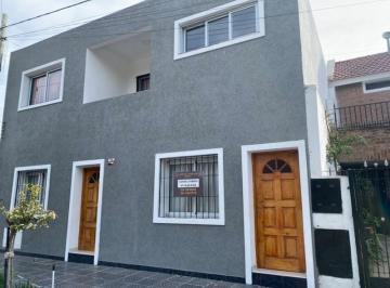 Consultorio · 2 Dormitorios · Consultorios en Alquiler