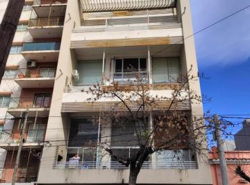 Departamento · 1 Dormitorio · 5 Cocheras · Departamento en Pueyrredón Al 1000