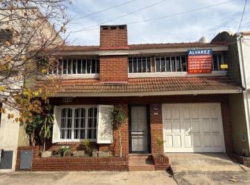 AVS-AVS-1043_2 · Casa 3 Ambientes. | Luis Maria Campos 2125