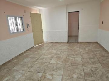 PH · 50m² · 2 Ambientes · PH 2 Ambientes Sobre Av Comercial en Alquiler en Lanús Oeste