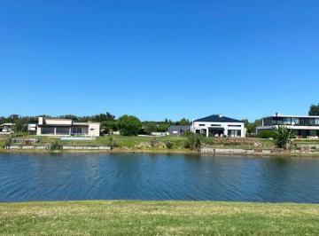 Terreno · 900m² · Excelente Terreno Al Agua Área 5 - 60