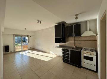 Departamento de 1 ambiente, Morón · Alquiler Monoambiente con Balcón - Moron Sur