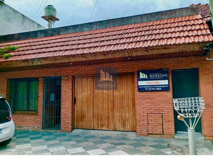 Casa · 1m² · 3 Ambientes