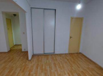 Vista desde ventana hab.-placard-baño · Venta Departamento Monoambiente Divisible a Reciclar en El Centro - San Nicolás.