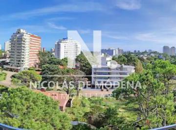 Foto1 · Vende Apartamento en Brava, Punta del Este de 3 Dorm. con Vista Al Mar.
