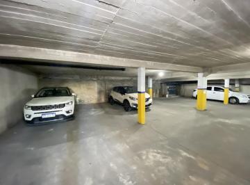 Garage · 360m² · Cochera en La Plata