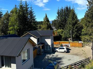 Casa · 92m² · 4 Ambientes · 1 Cochera · Muy Lindas Casas en Venta en Barrio Norte