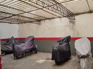 Garage · 9m² · Guarda Moto en Almagro