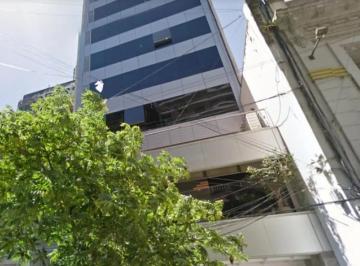 Oficina comercial · 110m² · Ubicada en Moderno Edificio de Oficinas.