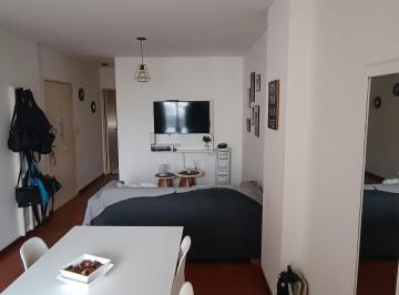 Departamento · 40m² · 2 Ambientes · Saenz 231 3º a
