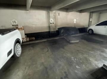 Garage · 25m² · 1 Cochera · Cochera en Venta Sarmiento 555