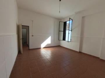Casa · 250m² · 4 Dormitorios · Casa en Echesortu