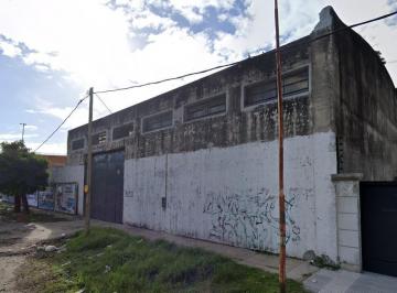 Bodega-Galpón · 420m² · Galpón Parabólico 420 m² C/ Baño y Vestuario - Alquilado (Ideal Inversor) - Villa Luzuriaga