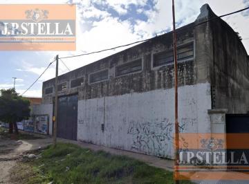 Bodega-Galpón · 420m² · Galpón Parabólico 420 m² C/ Baño y Vestuario - Alquilado (Ideal Inversor) - Villa Luzuriaga