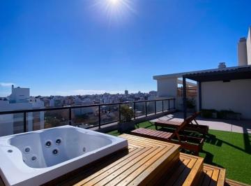 Departamento · 90m² · 3 Ambientes · 2 Cocheras · Exclusivo 4 Ambientes con Doble Cochera y Terraza Propia