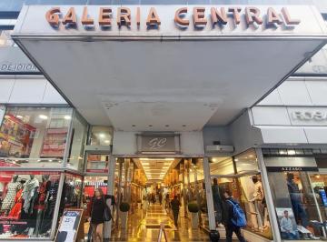 Local comercial · 39m² · 1 Ambiente · Alquiler Local en Microcentro - Galeria Central - Av Corrientes y Florida