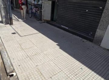 THE-THE-3405_2 · Venta de Local en Once Sin Expensas