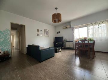 Departamento · 78m² · 4 Ambientes · Departamento de 4 Ambientes en Saavedra!