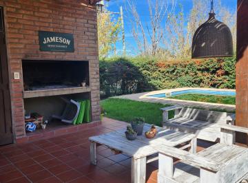 Casa de 6 ambientes, Juana Koslay · Venta Casa Juana Koslay 4 Habitaciones