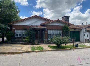 Bodega-Galpón · 140m² · 3 Dormitorios · 1 Cochera · San Antonio de Padua Norte Apta Credito!