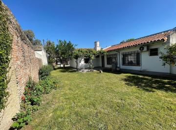 Casa · 120m² · 4 Ambientes · Casa de 4 Ambientes en Venta en Burzaco