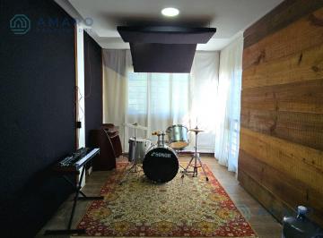 Casa · 68m² · 3 Ambientes · 1 Cochera · ·venta · Casa · 2 Dorm. · Jardin · Cochera ·barrio Los Robles · Perez