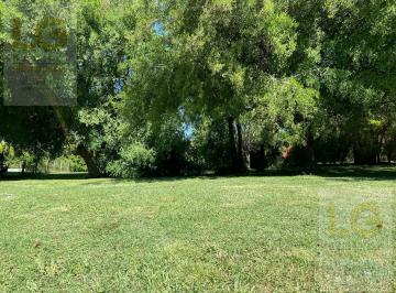 Terreno · 743m² · Lote en Venta en Fincas de Iraola 2