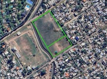 Depósito · 385m² · Deposito Industrial, Benavidez, Tigre