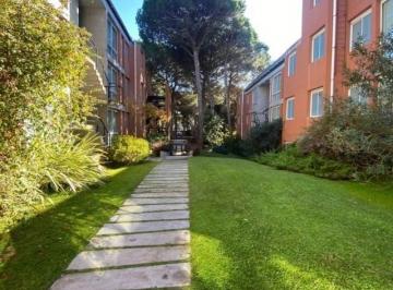 Departamento · 72m² · 3 Ambientes · 1 Cochera · Departamento en Venta en Carilo, Costa Atlántica, Buenos Aires