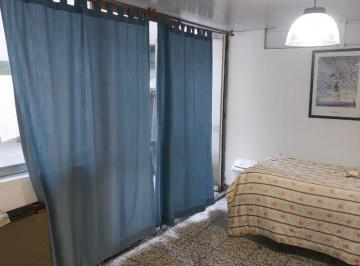 Departamento · 34m² · 2 Ambientes · 2 Ambientes Contrafrente con Patio - Zona Hermitage