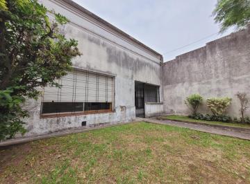 Casa · 105m² · 3 Ambientes · 1 Cochera · Casa en Villa Ballester - Venta - Tres Ambientes - Lote 7.50 m X 30 m.