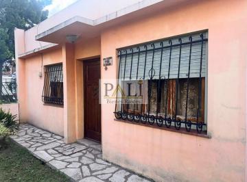 Casa · 85m² · 3 Ambientes · Oportunidad - Se Vende Urgente