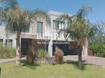 Casa · 297m² · 5 Ambientes · 2 Cocheras · Casa Venta 4 Dorm. Barrio San Matias Area 5 Lote de 1100 m² Escobar