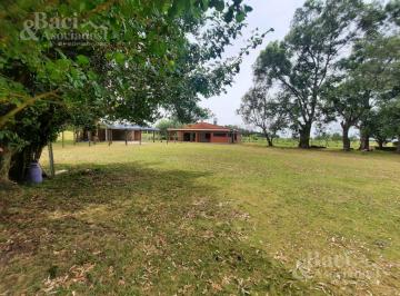 Campo · 300m² · 5 Ambientes · Muy Buena Fracción Sobre Ruta 6 en San Vicente