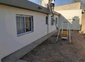 Casa · 210m² · 4 Dormitorios · 3 Cocheras · Oportunidad Casa Mas Galpon, dptoy Pileta