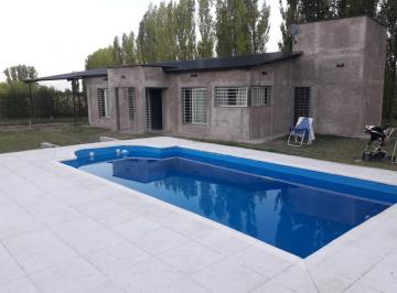 Quinta vacacional · 125m² · 1 Dormitorio · 2 Cocheras · Vendo Casa Quinta San Rafael Mendoza Cañon del Atuel