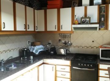 Departamento · 70m² · 3 Ambientes · 1 Cochera · PH de 3 Ambientes con Cochera