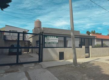 Casa · 120m² · 3 Ambientes · Casa en Venta en B° Pueyrredón