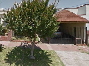 Casa de 3 ambientes, Almirante Brown · Casa en Venta en Burzaco en Buen Estado